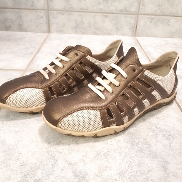 Rieker Shoes - Rieker women shoes sneakers size 39 euro or 8.5